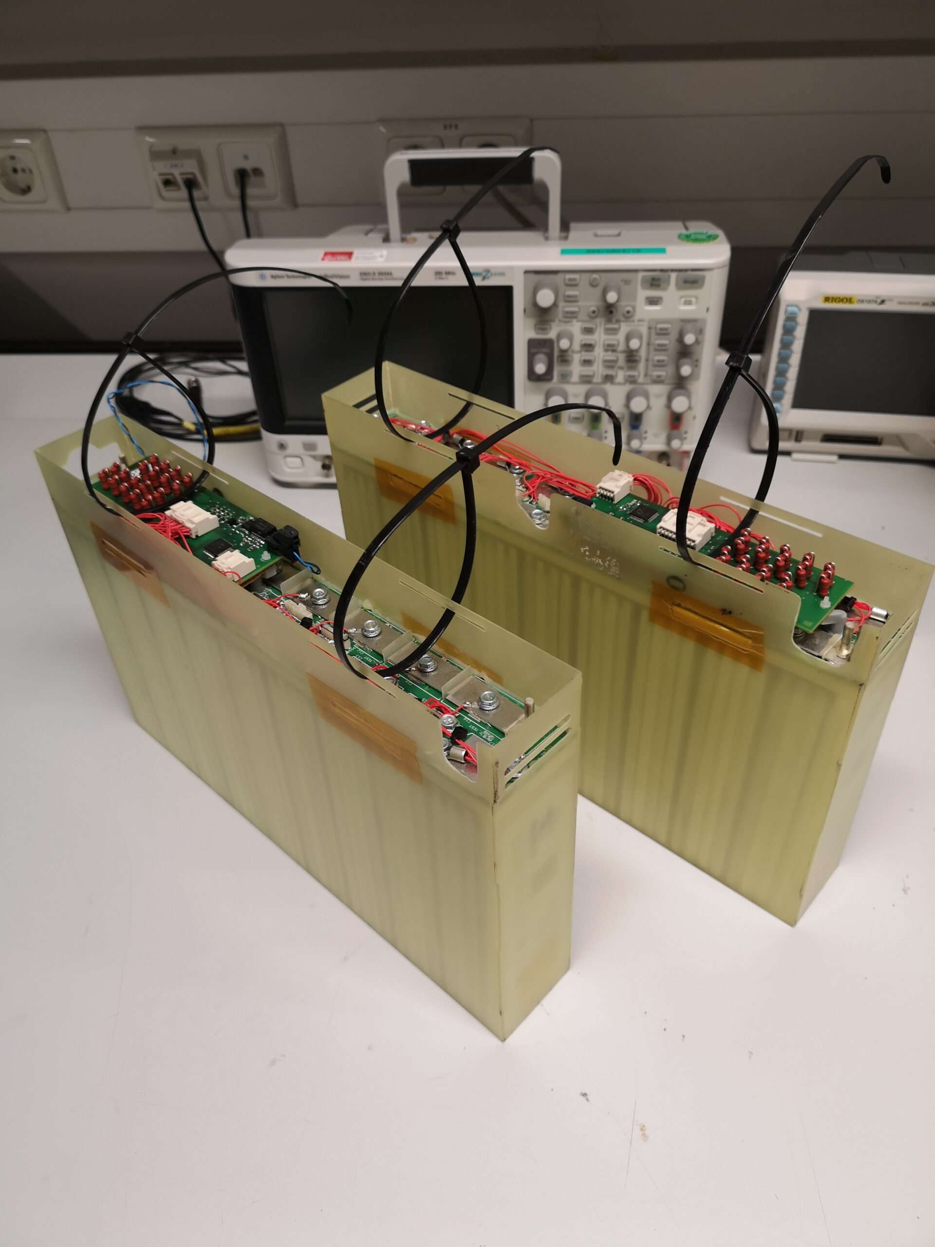 Batteriepakete Dynamics e.V.